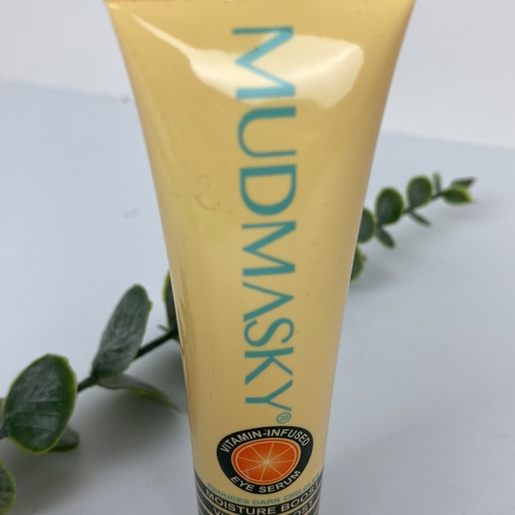 Mudmasky eye serum vitamin-infused NEW! 30 ml./1 fl.oz. - Picture 3 of 11
